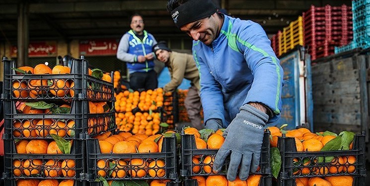 جدیدترین قیمت میوه در آستانه عید/ شایعه قرنطینه قیمت‌ها را بالا می‌برد؟
