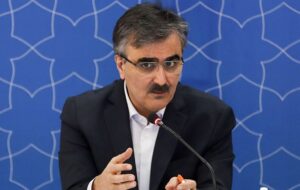 مدیرعامل بانک ملی ایران با آیات عظام و مراجع تقلید دیدار کرد