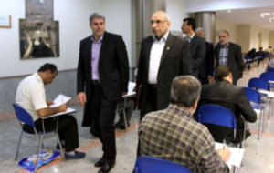 رقابت ۸۵۰ نفر در چهاردهمین آزمون سنجش معلومات ارزی کارکنان بانک ملی ایران