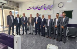 (سفر استانی مدیران ارشد بانک ایران زمین به هرمزگان