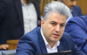 نقطه عطف مالی در بانک دی