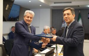 (امضای توافق‌نامه‌ عملکردی تاپیکو با مدیرعامل ایرانول